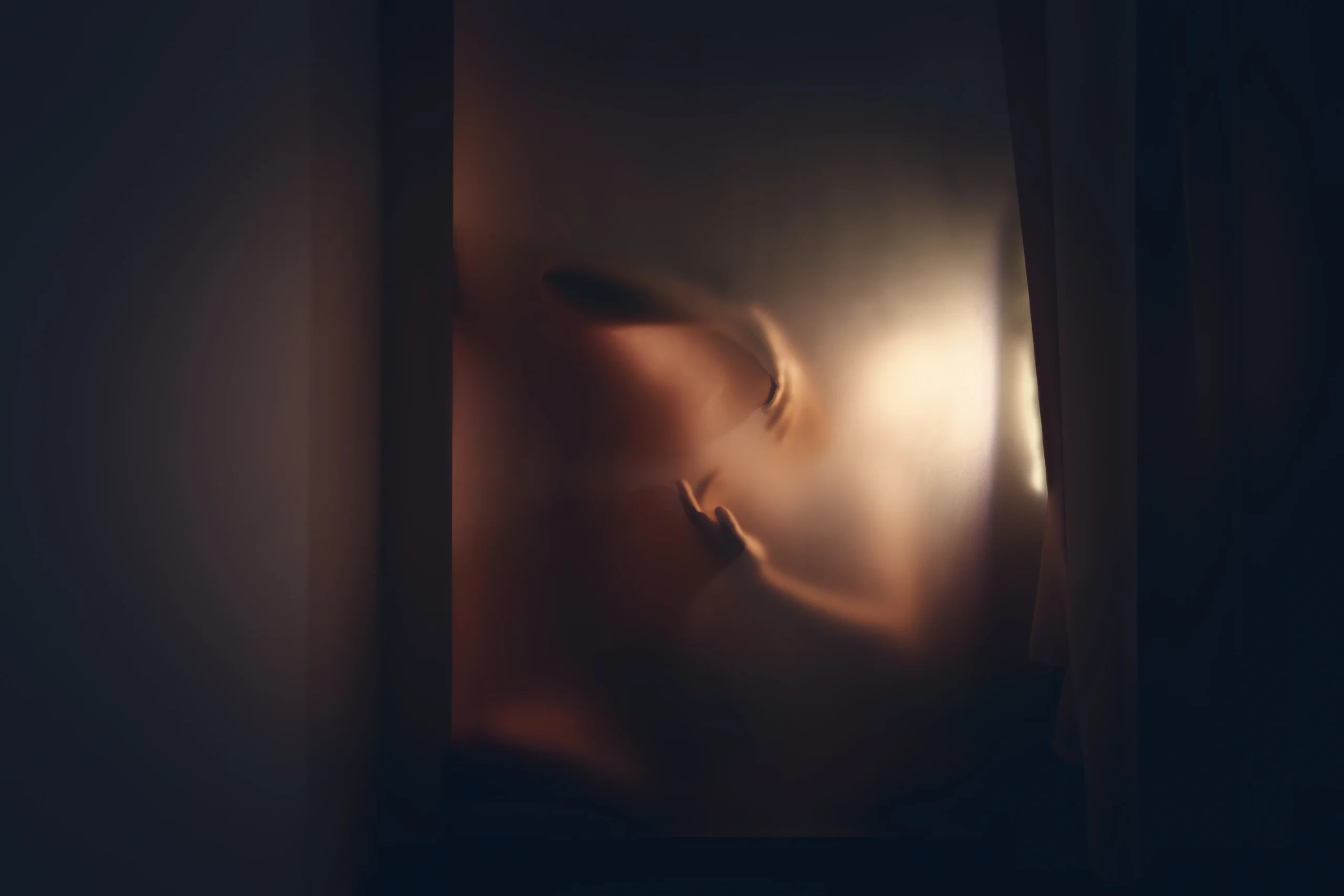 عکس "ازل" اثر گلنوش اکبری